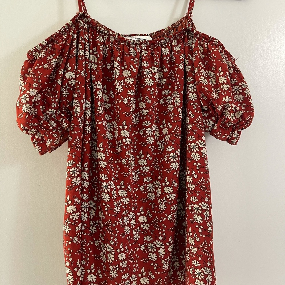 New without Tags Floral Top